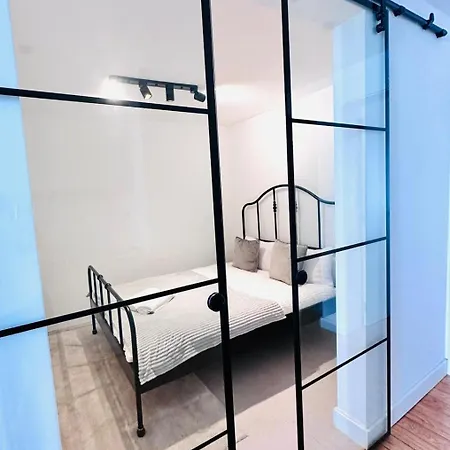 Lejlighed New Flat Lisbon, Close To Attractions *
