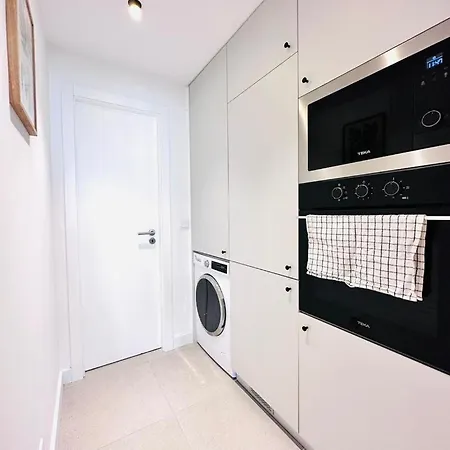 Lejlighed New Flat Lisbon, Close To Attractions *